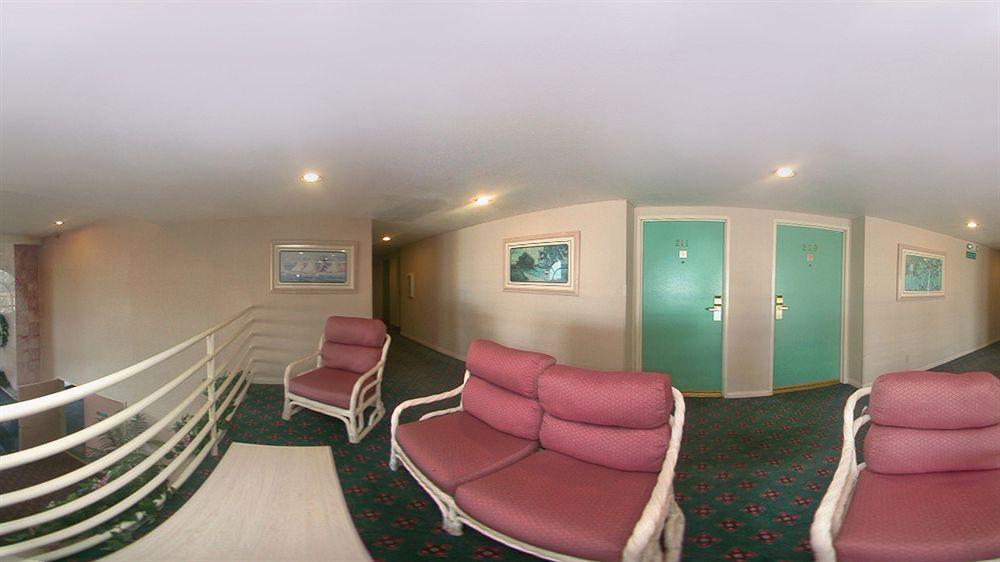 Hermosa Hotel 3*